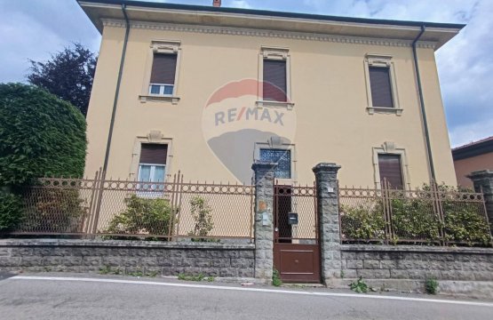 Vendita Villa Città Figino Serenza Lombardia