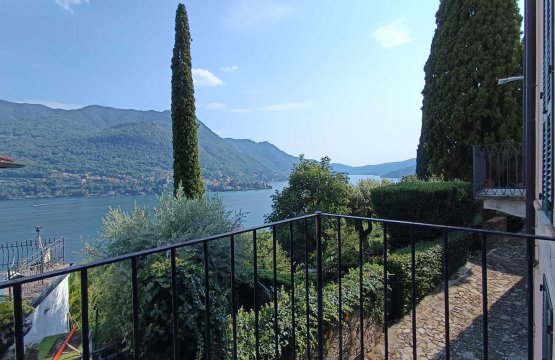 Vendita Appartamento Lago Carate Urio (como) Lombardia